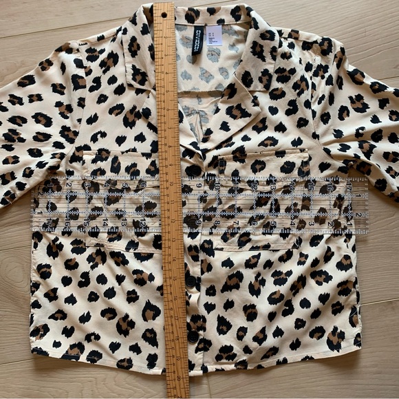 Leopard print blouse - Picture 3 of 10